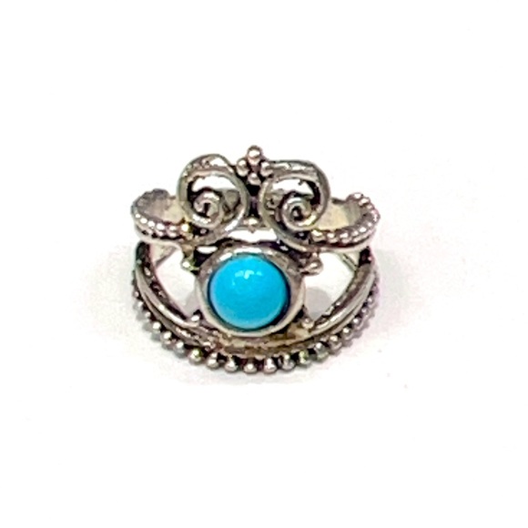 RAF ROSSI GOLD PLATED Jewelry - Western Vintage Like Faux Turquoise Stone color Silver plated Ring